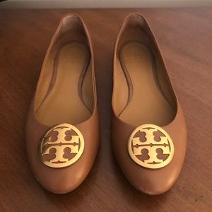 Tory Burch Flats - size 8